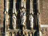 Statues over the entrance to the Aachen Cathedral's Schatzkammer (Treasure Chamber).