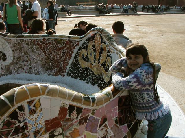 Xandie at the serpentine wall at Parc Guell.  Photo by Pat.