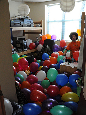 balloons seam carved